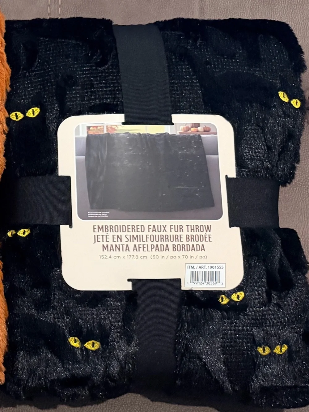 VIRAL ON TIKTOK Embroidered Faux Fur Throw -BLACK CAT 🐈‍⬛